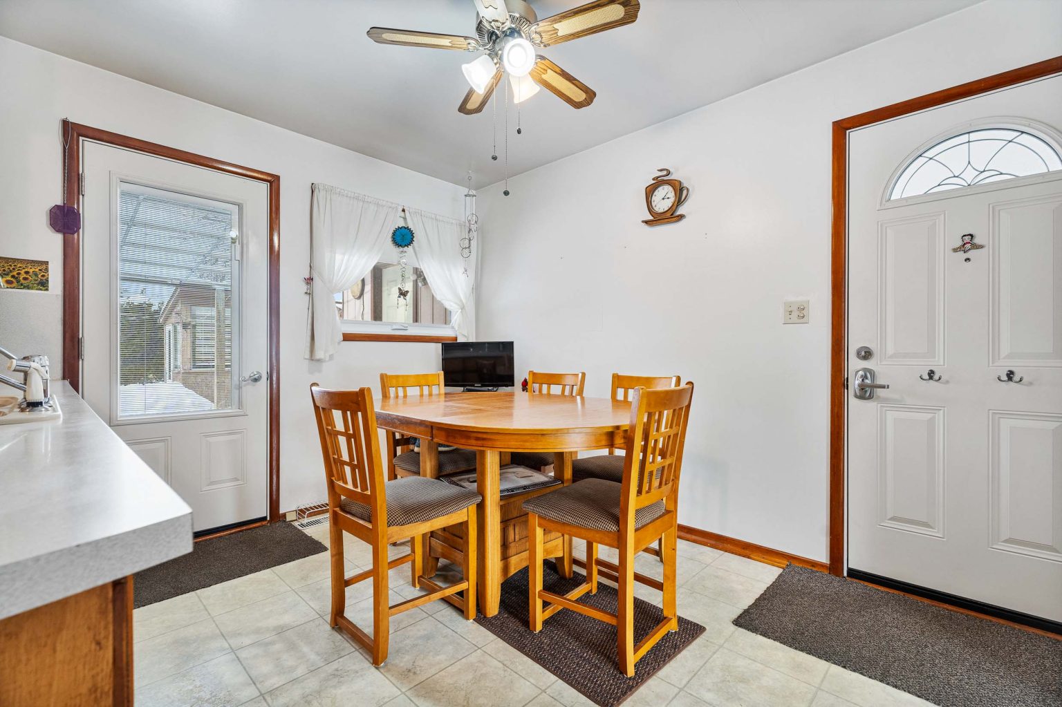 22 Kensington Avenue, Brantford - Presented by Cheryl Vansickle Real Estate