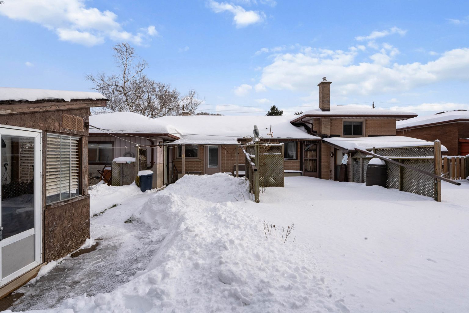 22 Kensington Avenue, Brantford - Presented by Cheryl Vansickle Real Estate