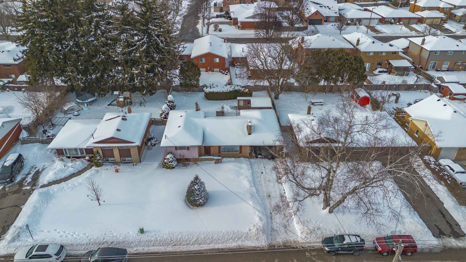 22 Kensington Avenue, Brantford - Presented by Cheryl Vansickle Real Estate