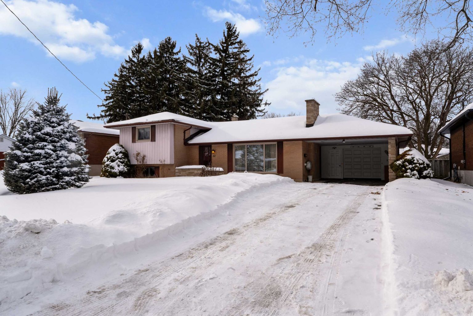 22 Kensington Avenue, Brantford - Presented by Cheryl Vansickle Real Estate