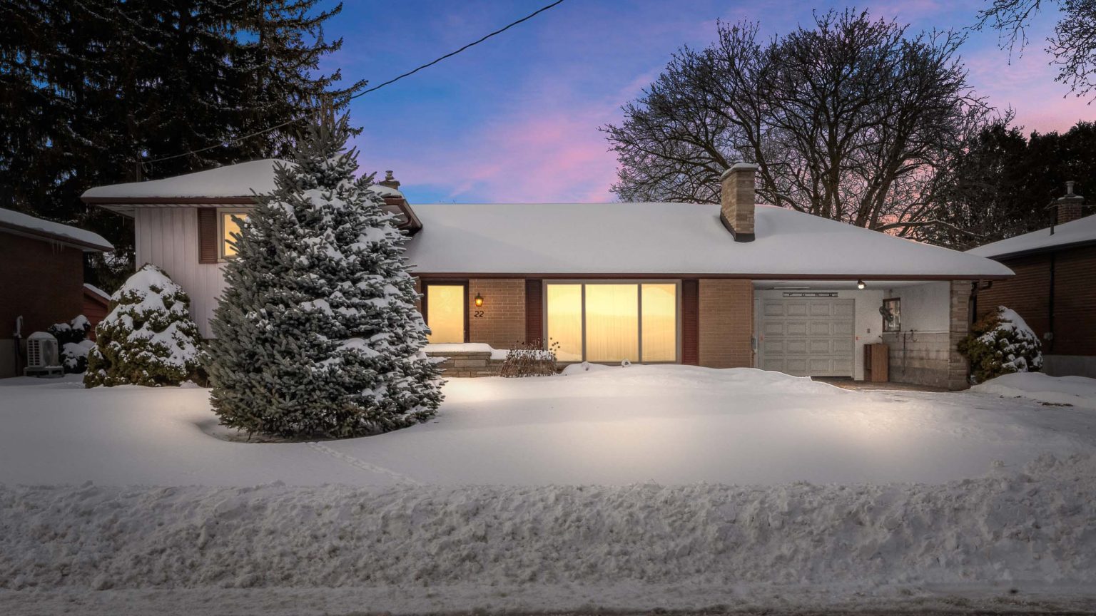 22 Kensington Avenue, Brantford - Presented by Cheryl Vansickle Real Estate