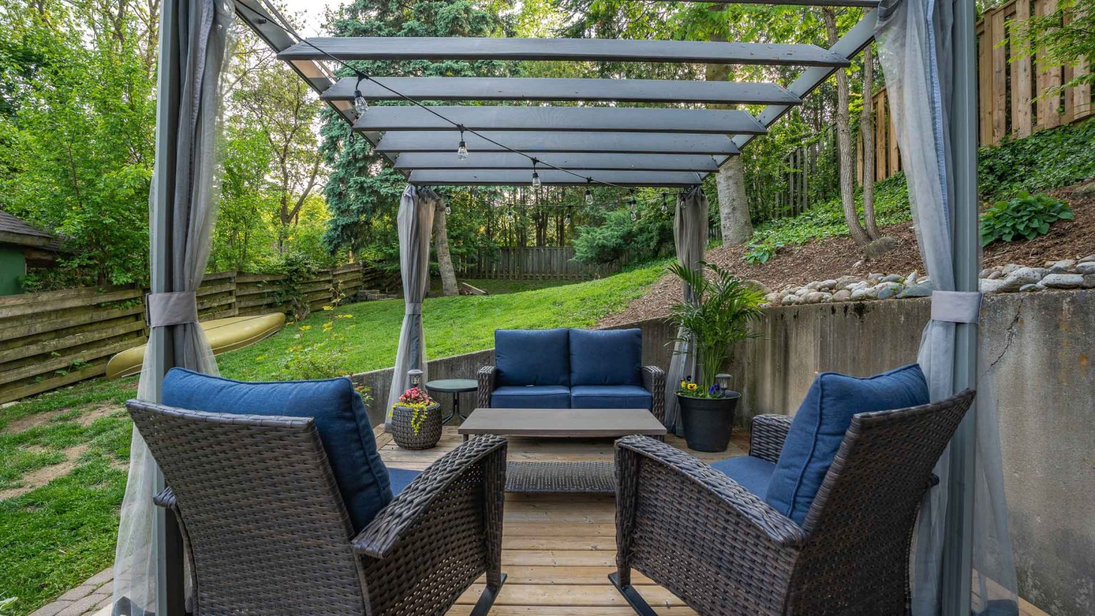 29 Amelia Street, Paris - Presented by Cheryl Vansickle Real Estate