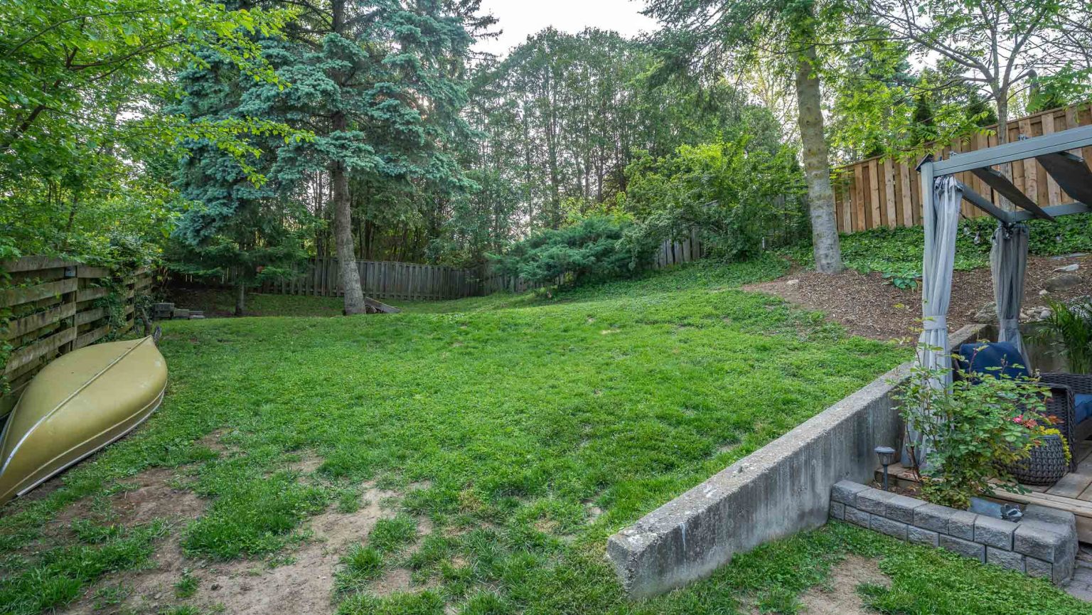 29 Amelia Street, Paris - Presented by Cheryl Vansickle Real Estate