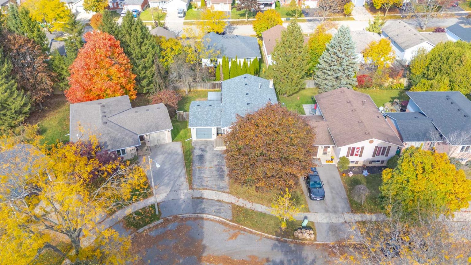 45 Latzer Crescent, Brantford - Presented by Cheryl Vansickle Real Estate