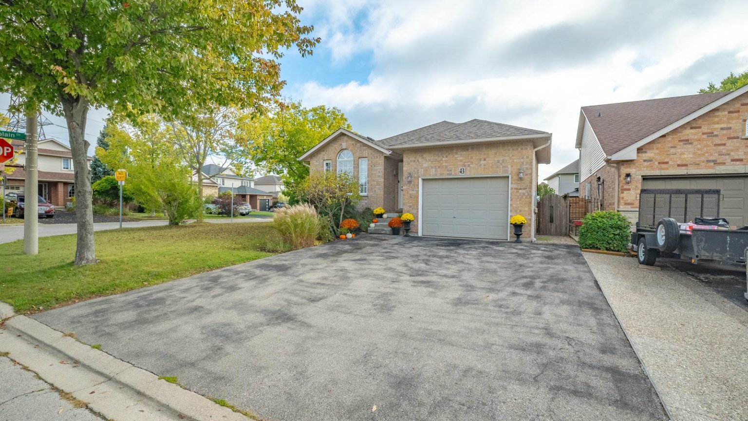 43 Ildewilde Lane, Hamilton - Presented by Cheryl Vansickle Real Estate