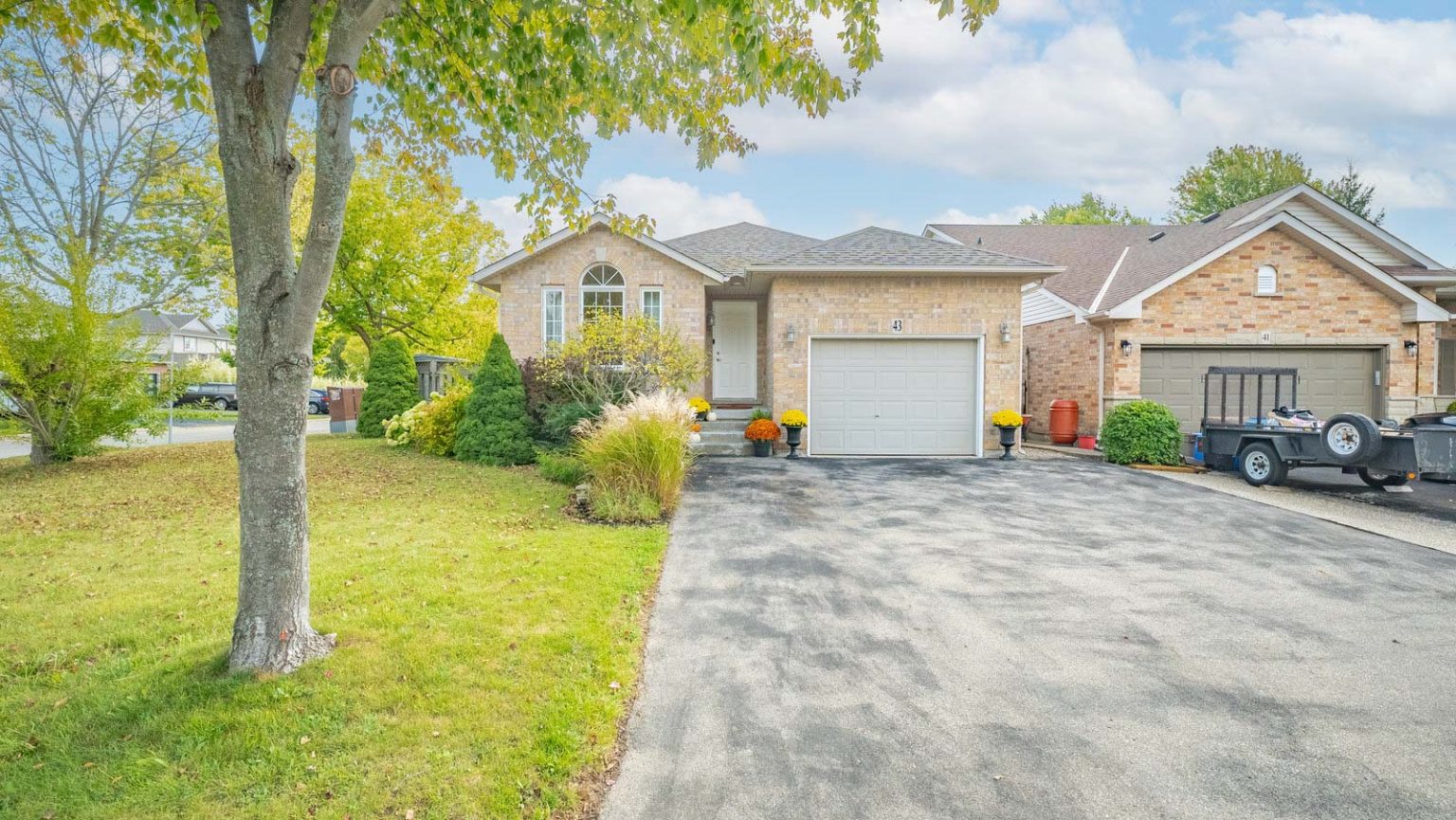 43 Ildewilde Lane, Hamilton - Presented by Cheryl Vansickle Real Estate