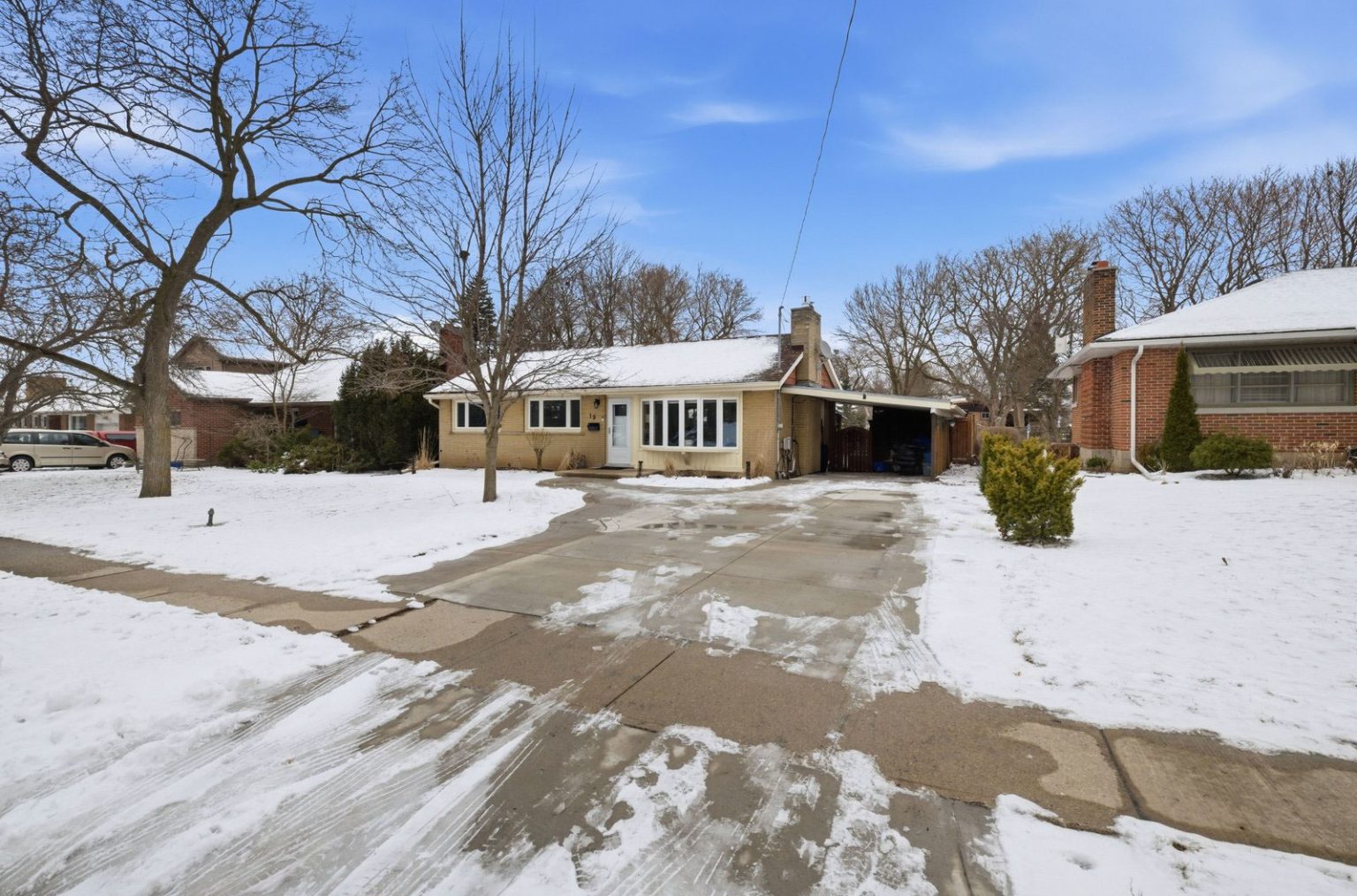 19 Hiram Road, Paris - Presented by Cheryl Vansickle Real Estate