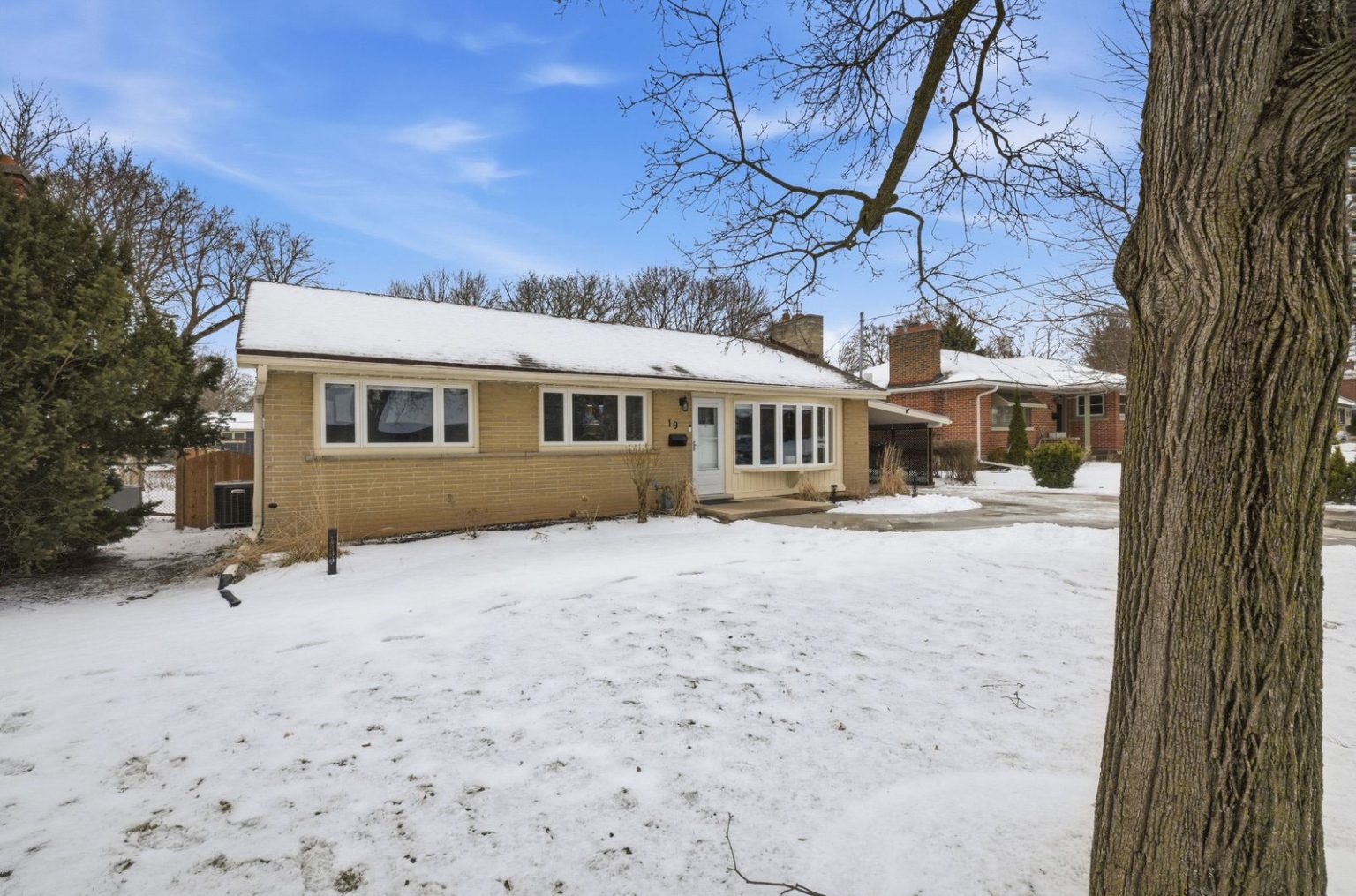 19 Hiram Road, Paris - Presented by Cheryl Vansickle Real Estate