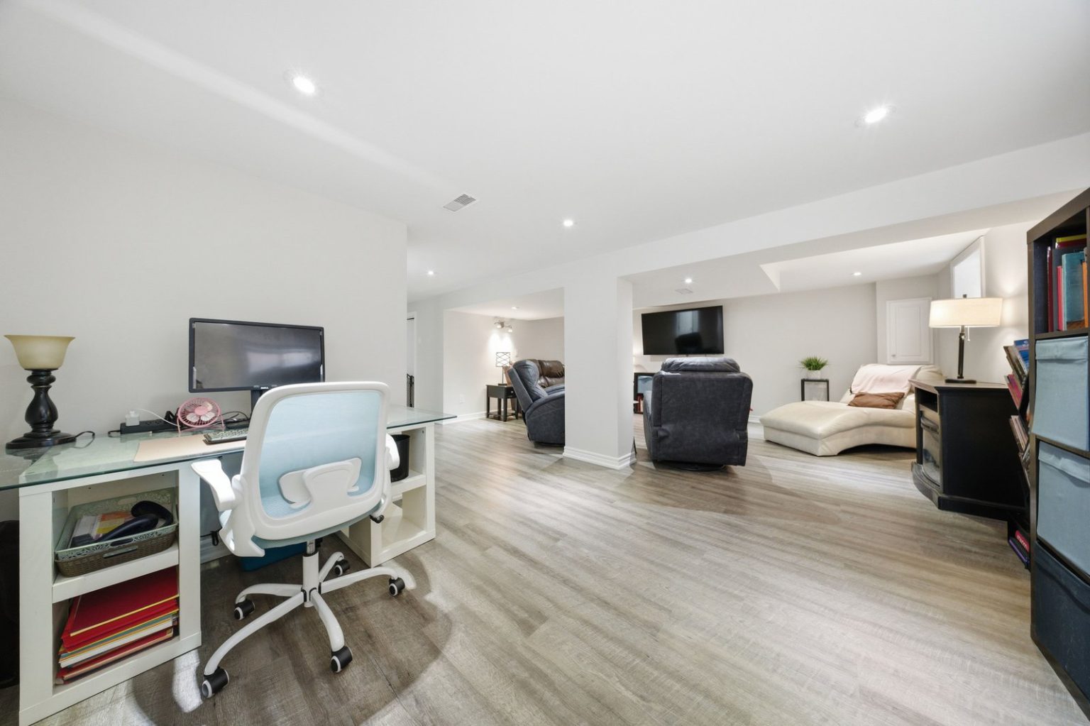 19 Hiram Road, Paris - Presented by Cheryl Vansickle Real Estate