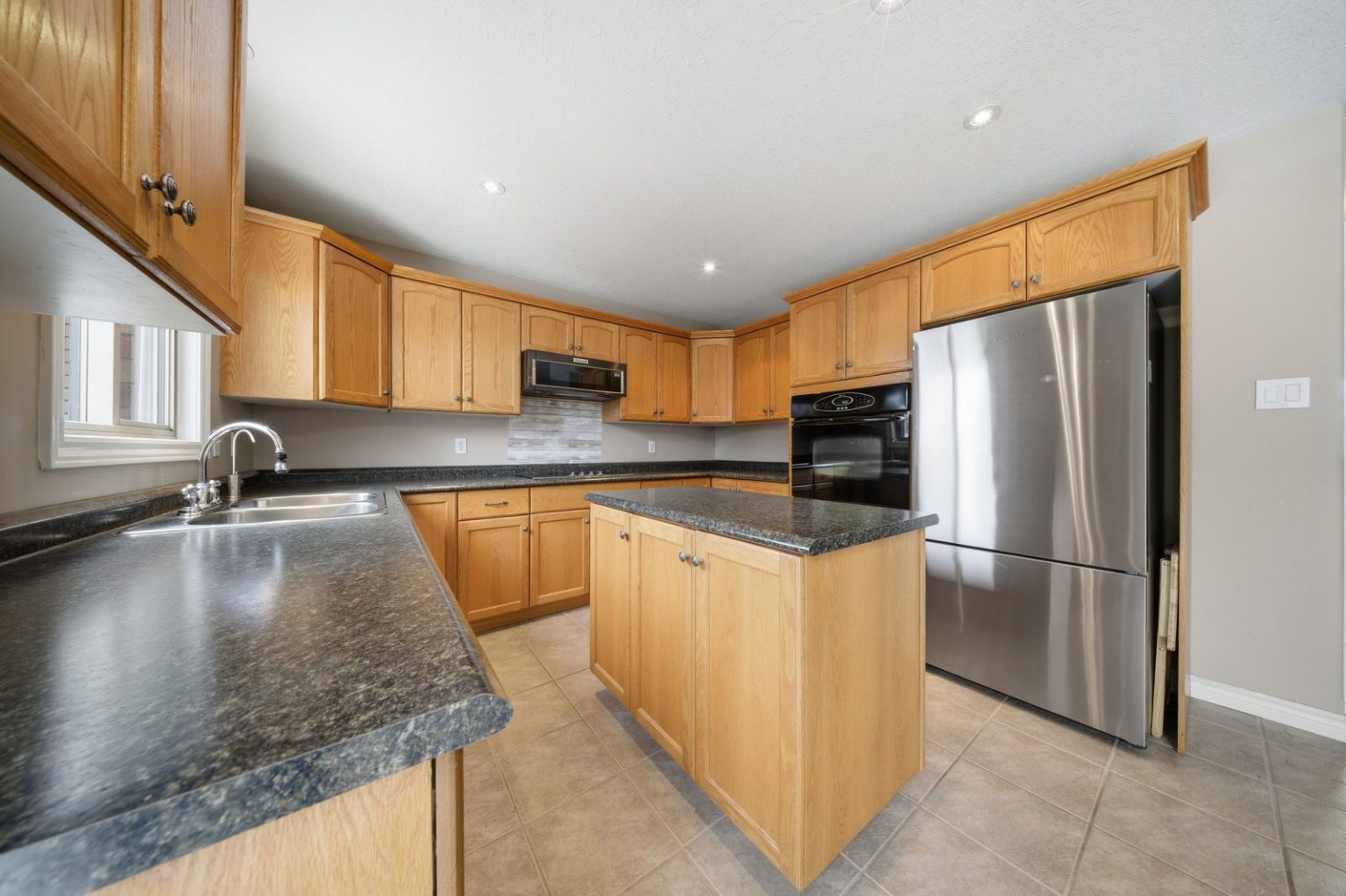 40 Mission Road, Brantford - Presented by Cheryl Vansickle Real Estate