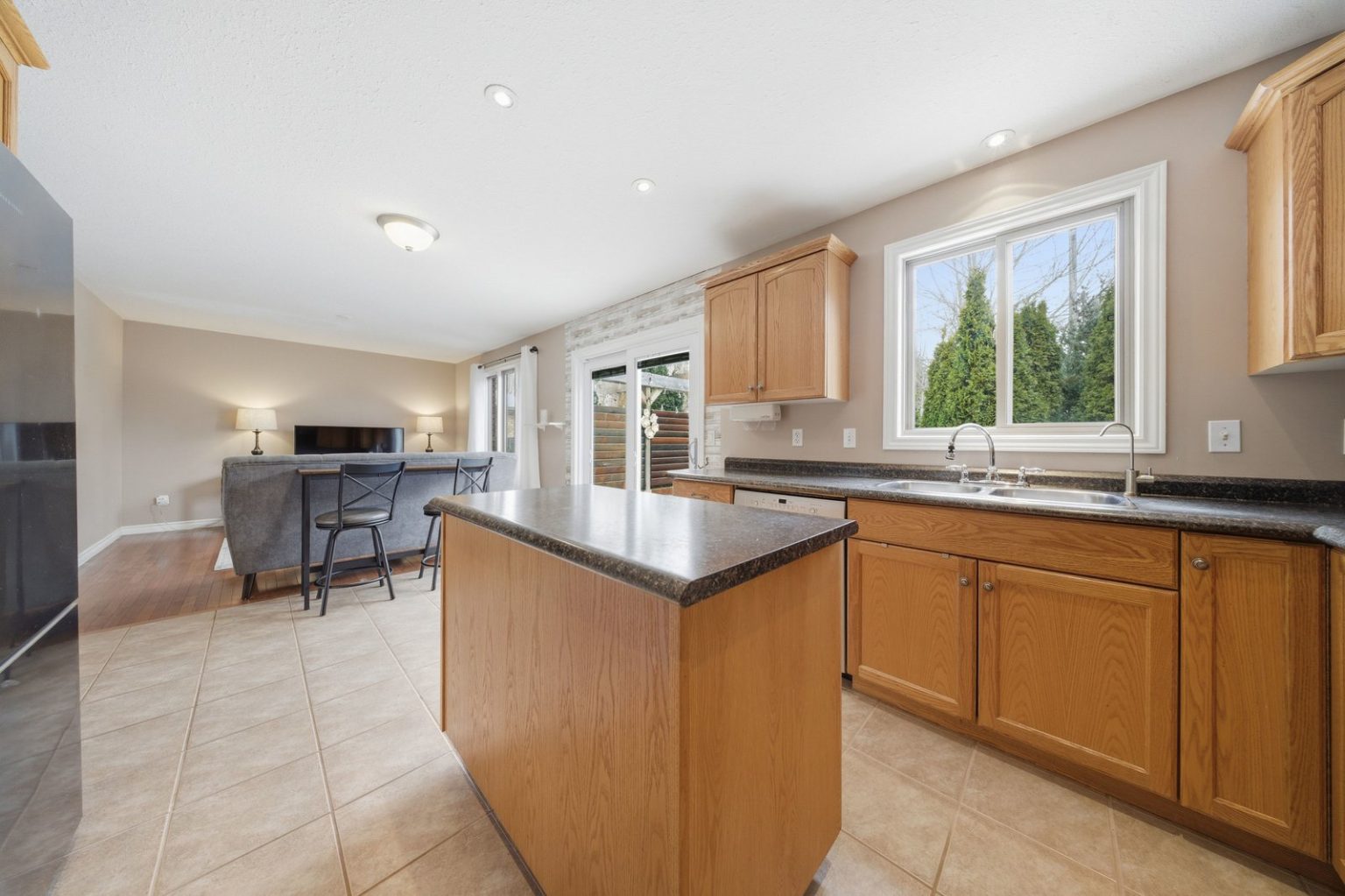 40 Mission Road, Brantford - Presented by Cheryl Vansickle Real Estate