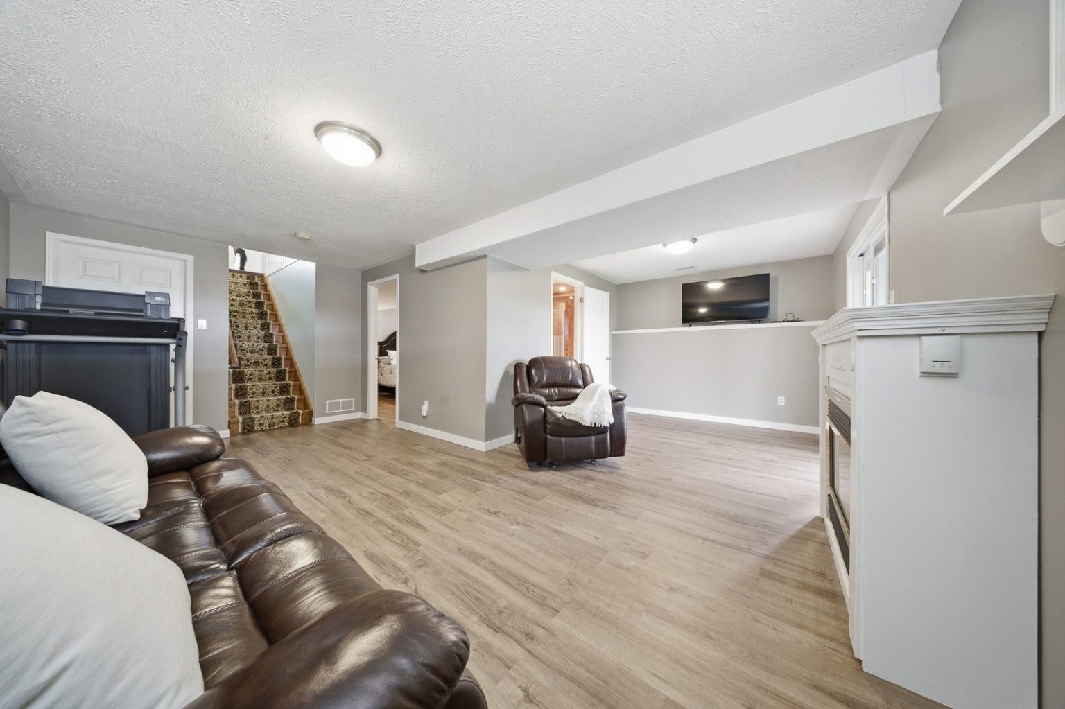 37 Anastasia Crescent, Brantford - Presented by Cheryl Vansickle Real Estate
